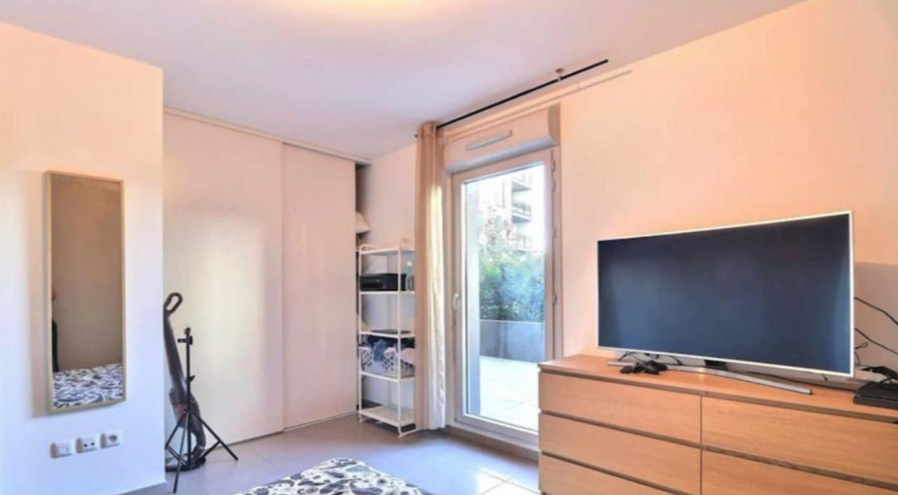 Appartement Spacieux Avec Grande Terrasse Marsilia Exterior foto
